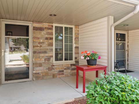 Photo of 539 Mapleleaf Ct, Manitowoc, WI 54220 (MLS # 1974389)