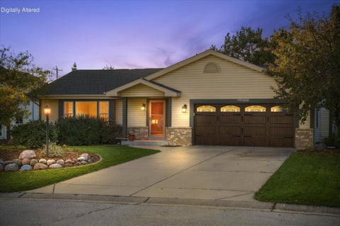 Photo of W249N5821 Swan Ct, Sussex, WI 53089 (MLS # 1984086)