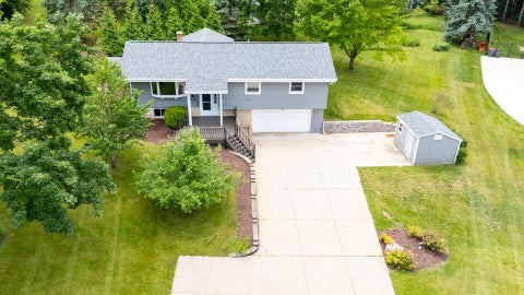 Photo of 4003 Margolis Dr, West Bend, WI 53095 (MLS # 1970143)