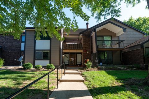 Photo of 8631 N Servite Dr, Milwaukee, WI 53223 (MLS # 1970473)
