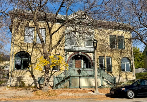 Photo of 224 W Vine St, Milwaukee, WI 53212 (MLS # 1986565)
