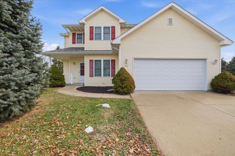 Photo of 701 S Wisconsin St, Whitewater, WI 53190 (MLS # 1950713)