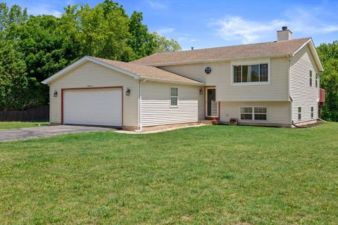 Photo of 10011 Sheridan Rd, Pleasant Prairie, WI 53158 (MLS # 1969700)