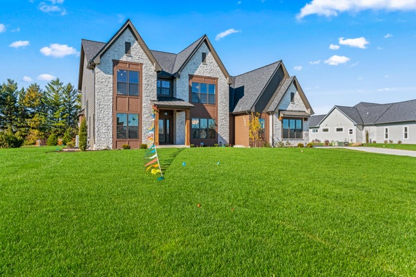 4685 MERRICK TRL, BROOKFIELD, WI 53045 - Image d080e7047f58bb8a4201274cfe1103d3/2016504649