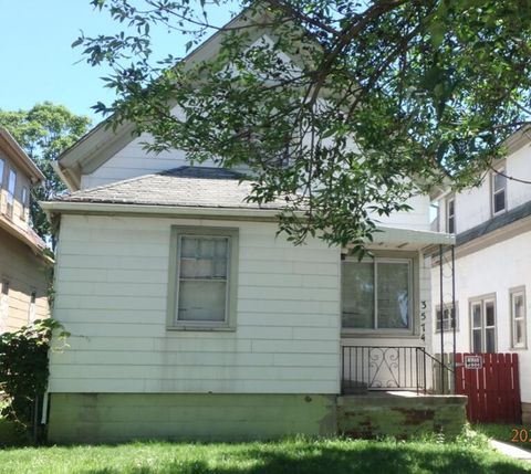 3574 N 10th St, Milwaukee, WI 53206 - #: 1947276
