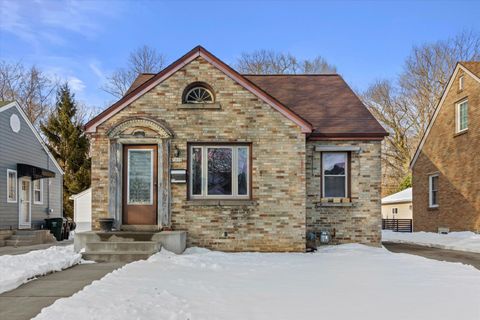 Photo of 3000 E Crawford Ave, Saint Francis, WI 53235 (MLS # 1907553)