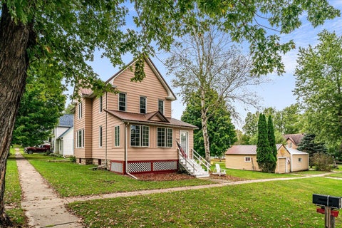 Photo of 320 N Bird St, La Farge, WI 54639 (MLS # 1981751)