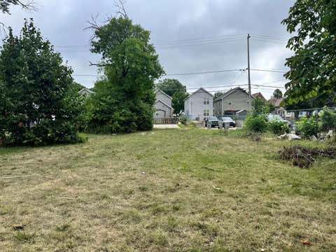 Photo of 2114 N 40th St, Milwaukee, WI 53208 (MLS # 1975494)