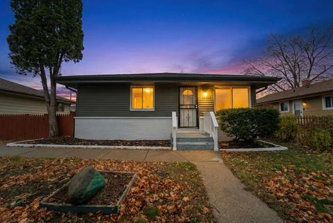 Photo of 6655 W Brentwood Ave, Milwaukee, WI 53223 (MLS # 1944495)