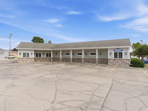 Photo of 3009 Forest Ave, Two Rivers, WI 54241 (MLS # 1966518)