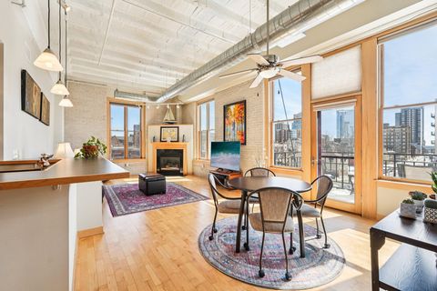 Photo of 1325 N Van Buren St, Milwaukee, WI 53202 (MLS # 1954312)