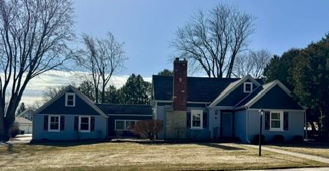 Photo of 1925 Park Ave, New Holstein, WI 53061 (MLS # 1953780)