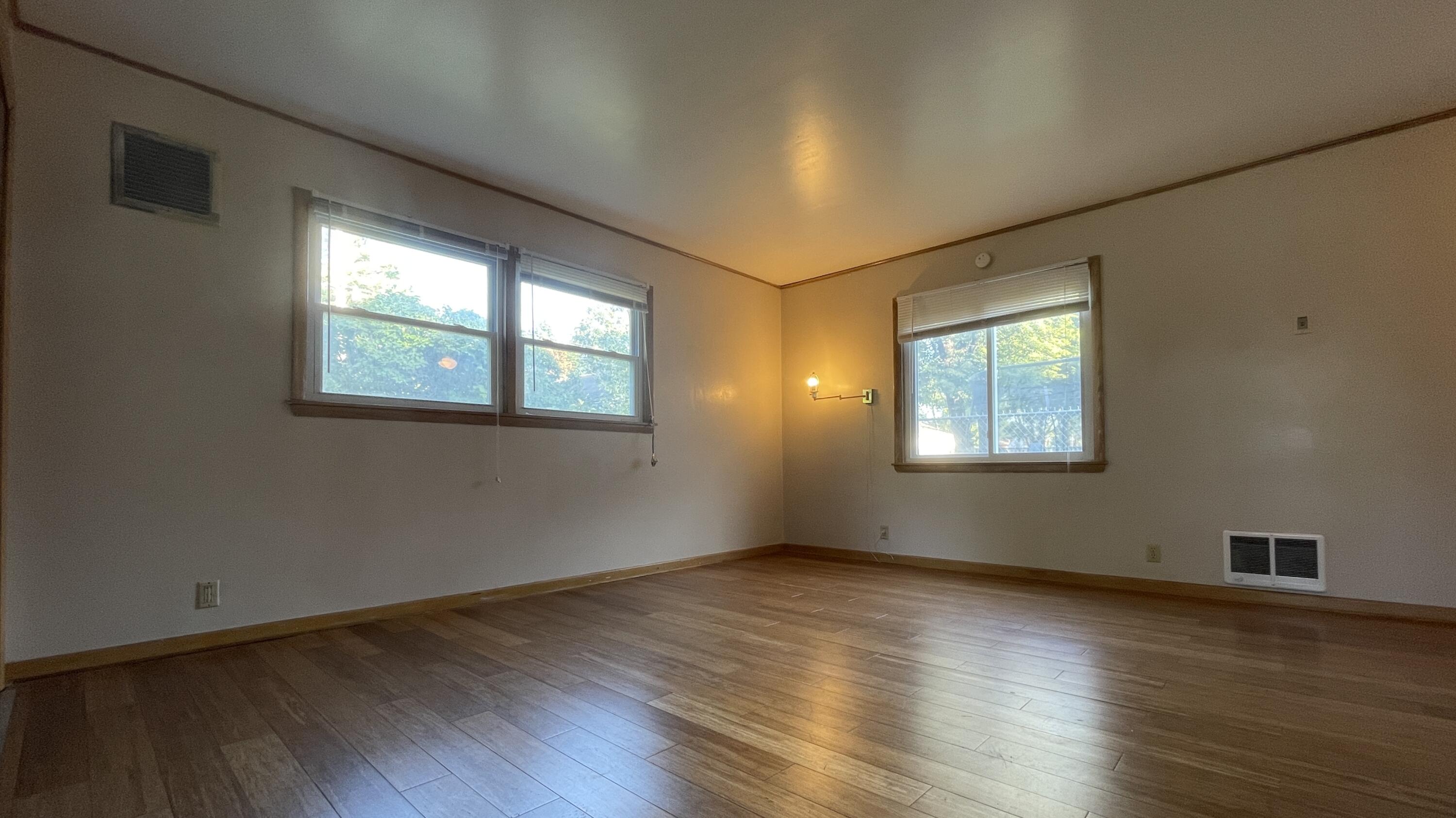 Milwaukee, Wisconsin 53218, United States, ,Residential,Active,137271