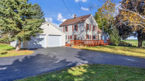 Photo of 484 County Road D -, Belgium, WI 53004 (MLS # 1940692) Photo of 484 County Road D -, Belgium, WI 53004 (MLS # 1940692)