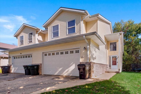 Photo of 813 Kendall Ln, Lake Geneva, WI 53147 (MLS # 1986177)