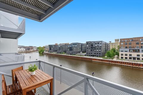 Photo of 1902 N Commerce St, Milwaukee, WI 53212 (MLS # 1963933)