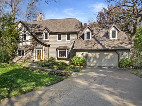Photo of W350S7890 Prairie Farms Ct, Eagle, WI 53119 (MLS # 1986038)
