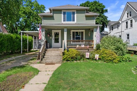 Photo of 106 Juneau St, Horicon, WI 53032 (MLS # 1971339)