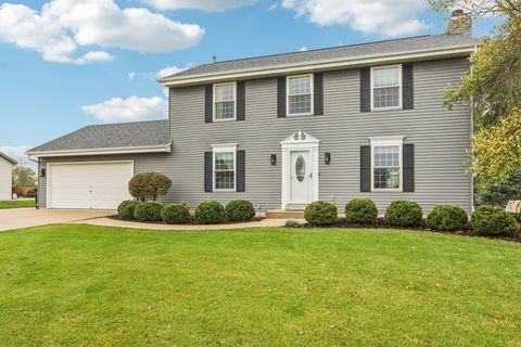 Photo of 28645 Sunflower Ln, Waterford, WI 53185 (MLS # 1939509)