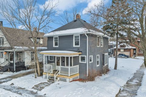 Photo of 945 Villa St, Racine, WI 53403 (MLS # 1945145)