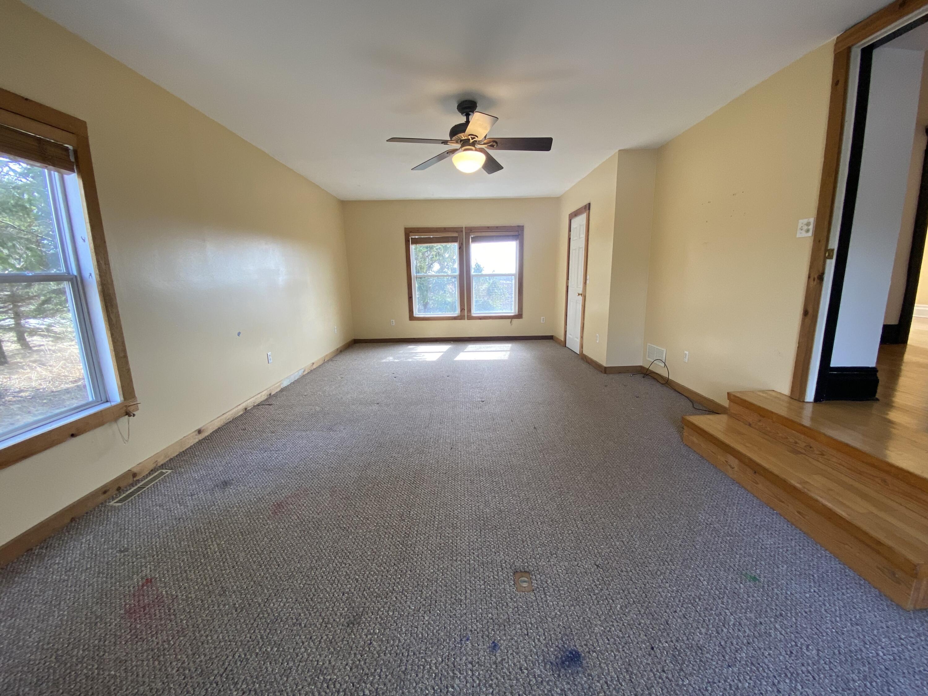 Saukville, Wisconsin 53021, United States, 5 Bedrooms Bedrooms, ,2 BathroomsBathrooms,Residential,Active,292