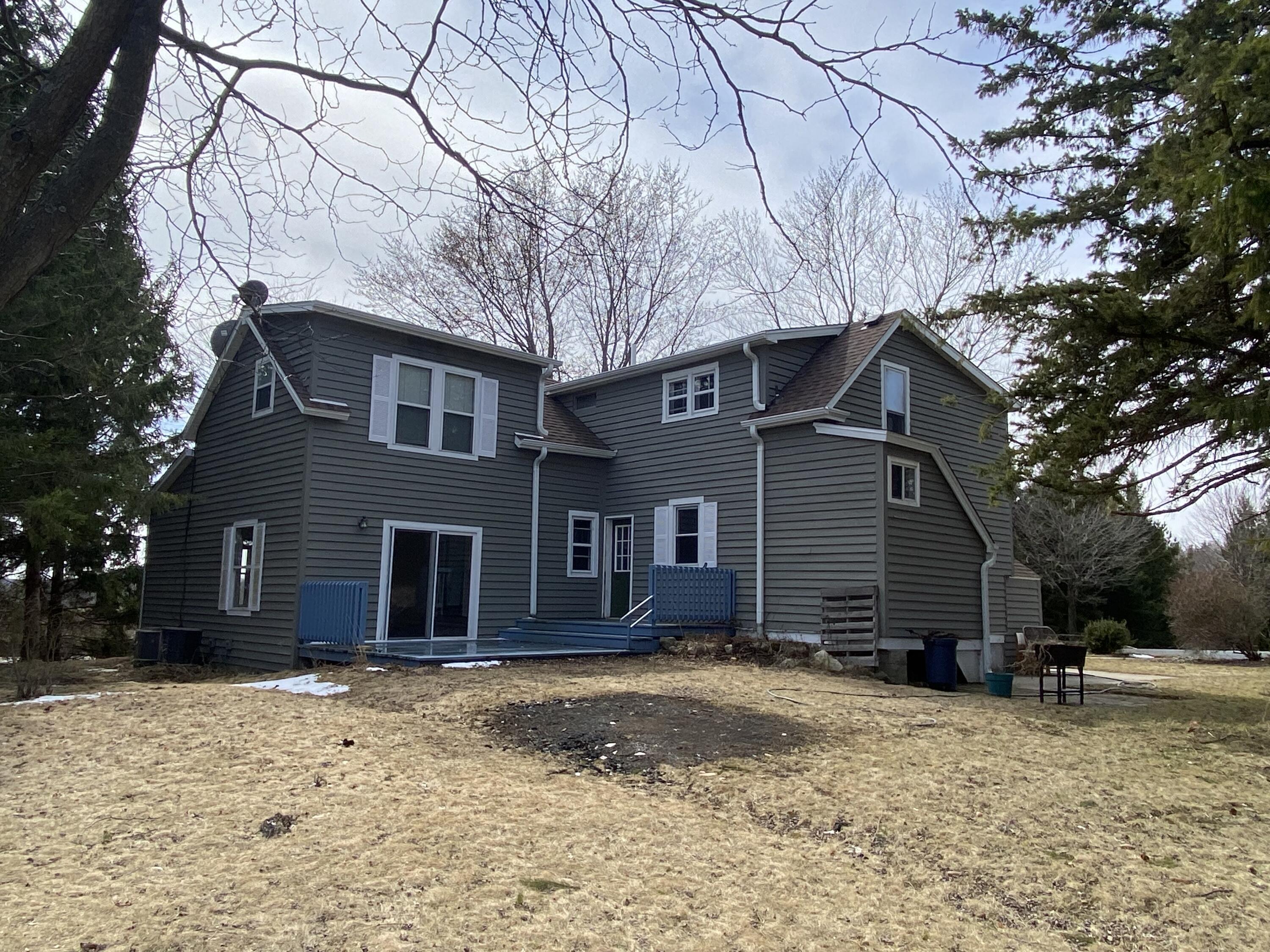 Saukville, Wisconsin 53021, United States, 5 Bedrooms Bedrooms, ,2 BathroomsBathrooms,Residential,Active,292