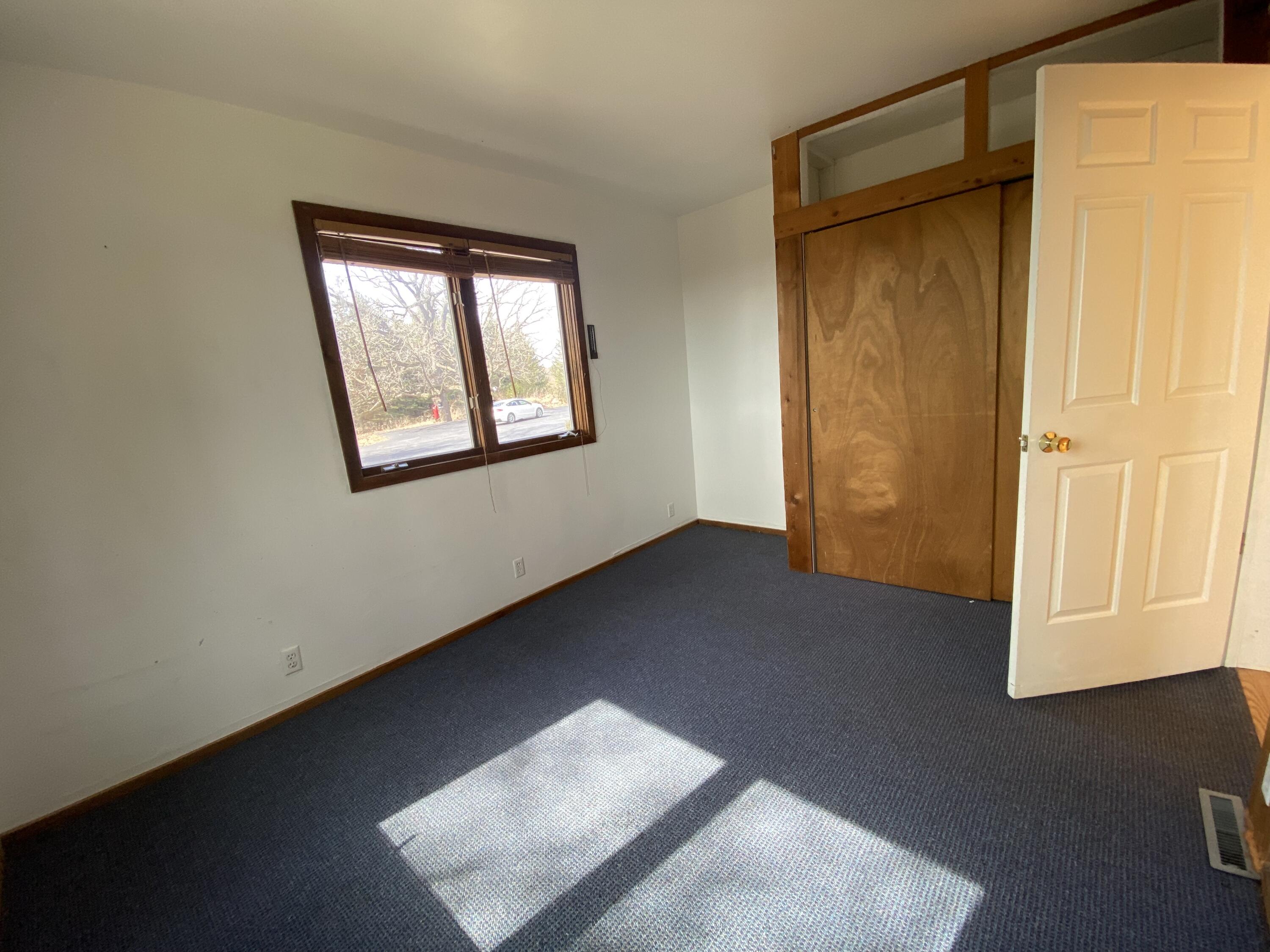 Saukville, Wisconsin 53021, United States, 5 Bedrooms Bedrooms, ,2 BathroomsBathrooms,Residential,Active,292