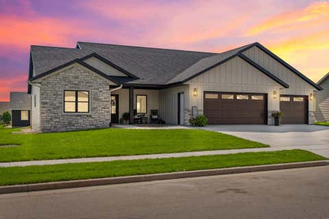 Photo of 2910 Beyer Rd, Holmen, WI 54636 (MLS # 1978122)