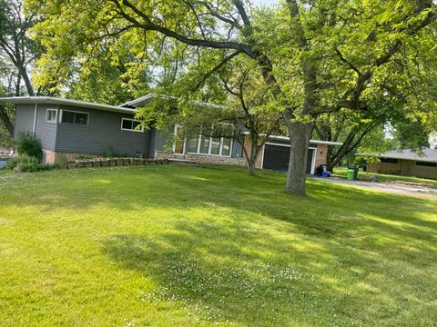 Photo of 4625 N 149th St, Brookfield, WI 53005 (MLS # 1966649)