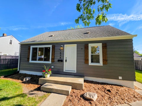 Photo of 1634 Michigan Ave, South Milwaukee, WI 53172 (MLS # 1964674)