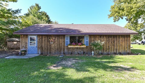 Photo of 402 S 3rd St, Waterford, WI 53105 (MLS # 1983480)
