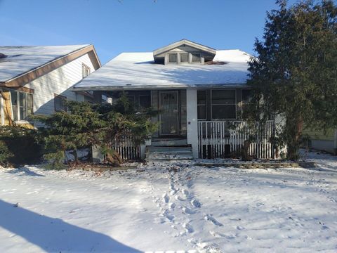 3616 N 16th St, Milwaukee, WI 53206 - #: 1937561