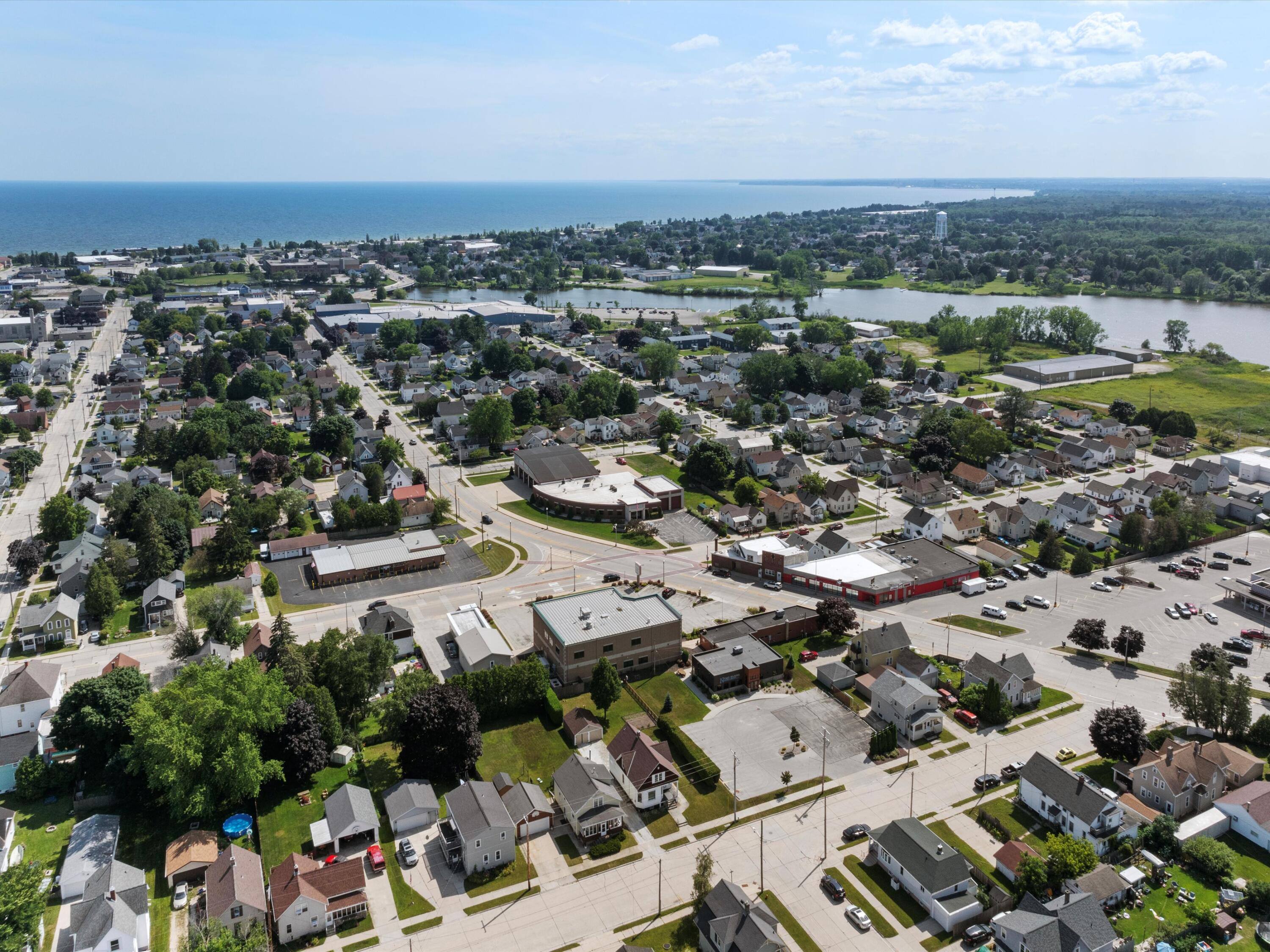 Two Rivers, Wisconsin 54241, United States, ,Commercial,Active,9729