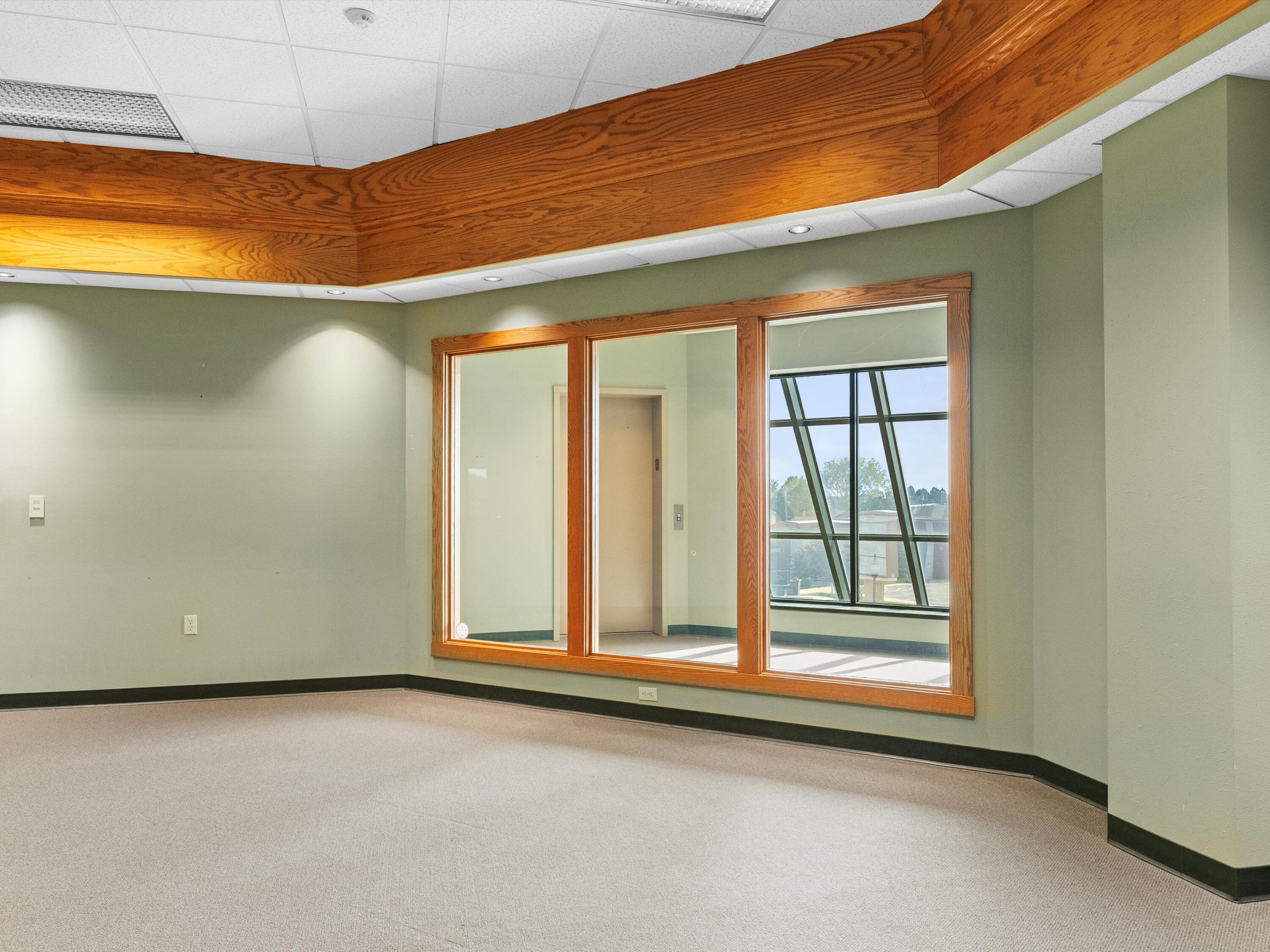 Two Rivers, Wisconsin 54241, United States, ,Commercial,Active,9729