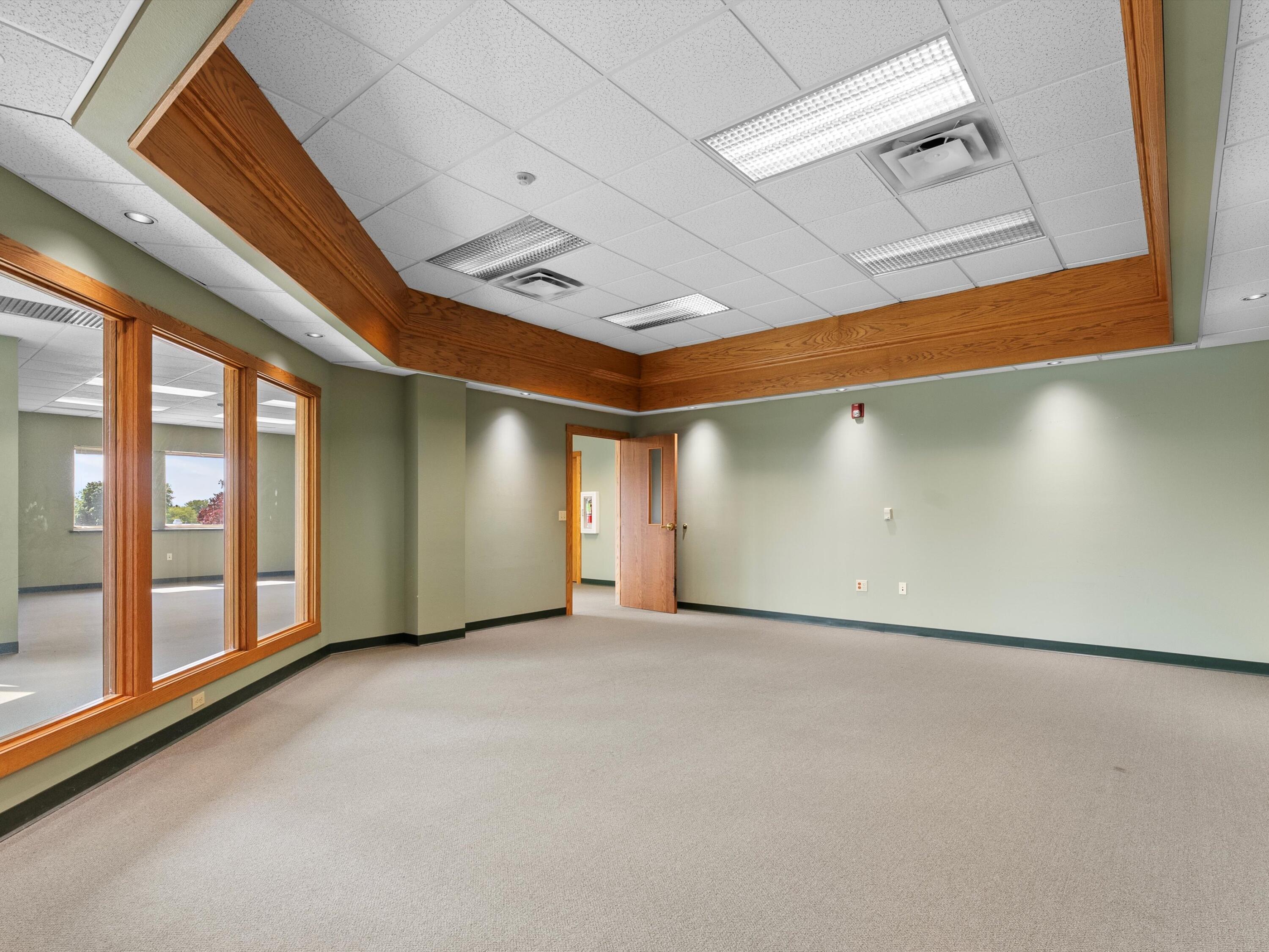 Two Rivers, Wisconsin 54241, United States, ,Commercial,Active,9729