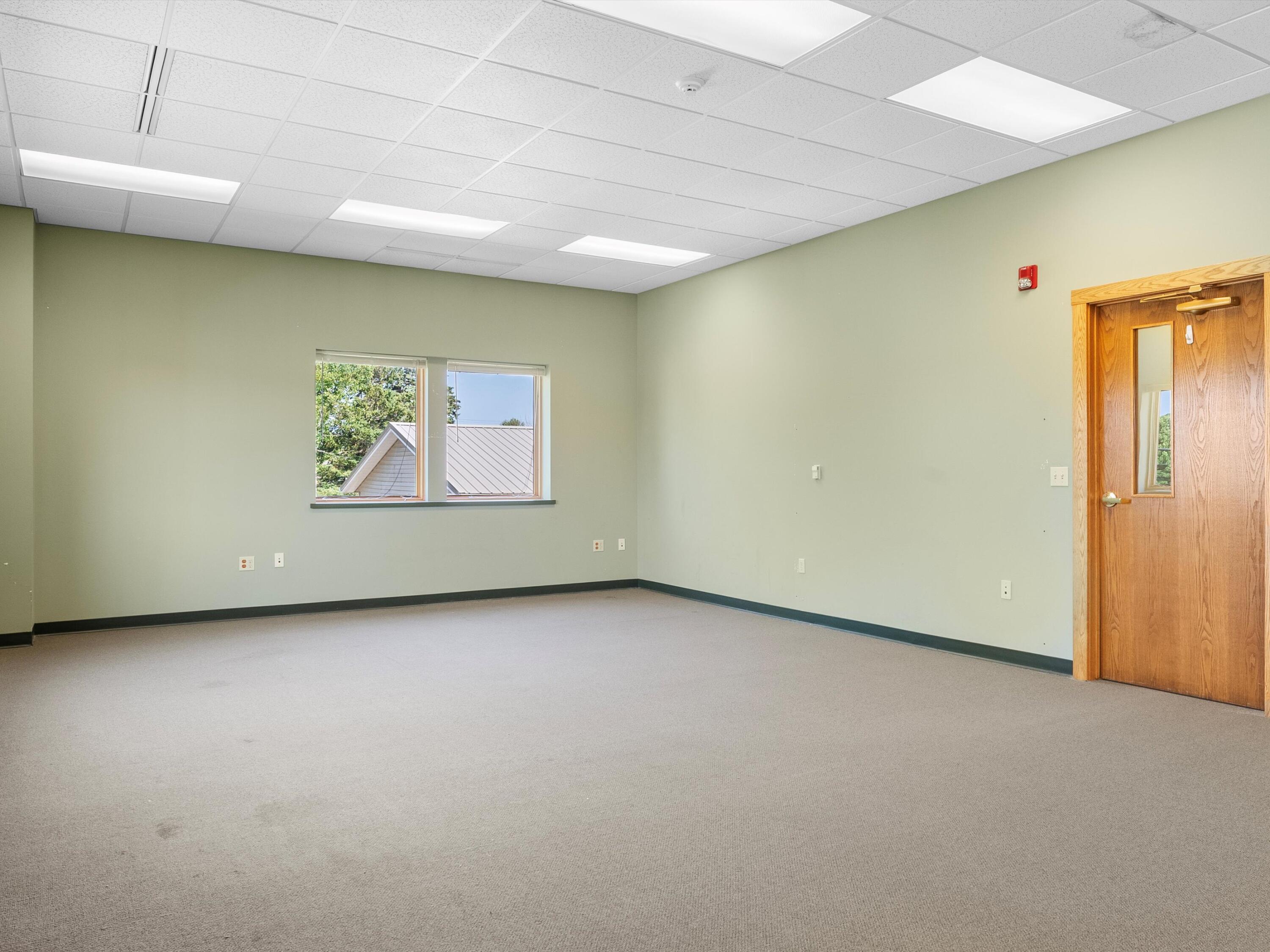 Two Rivers, Wisconsin 54241, United States, ,Commercial,Active,9729