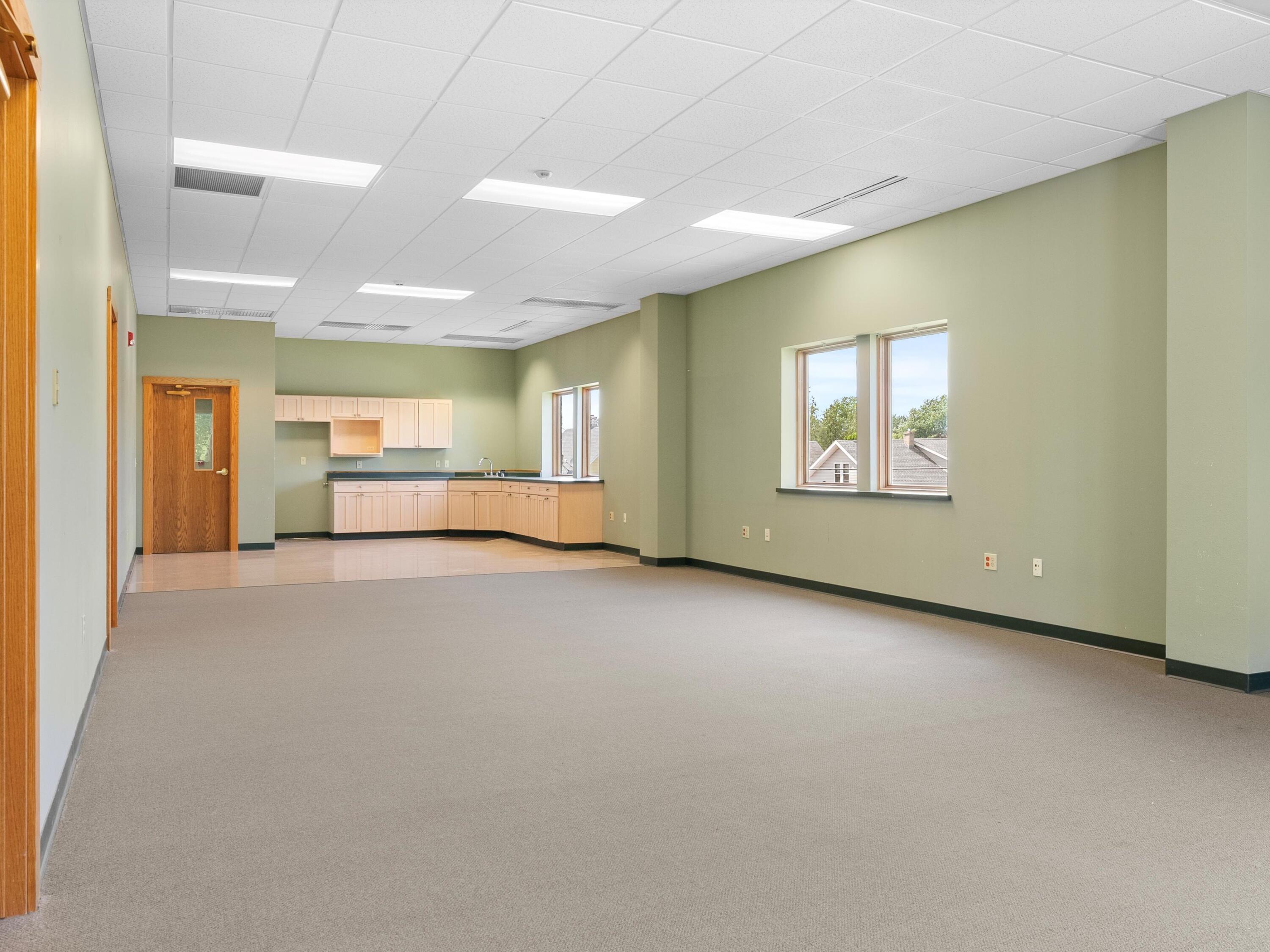 Two Rivers, Wisconsin 54241, United States, ,Commercial,Active,9729