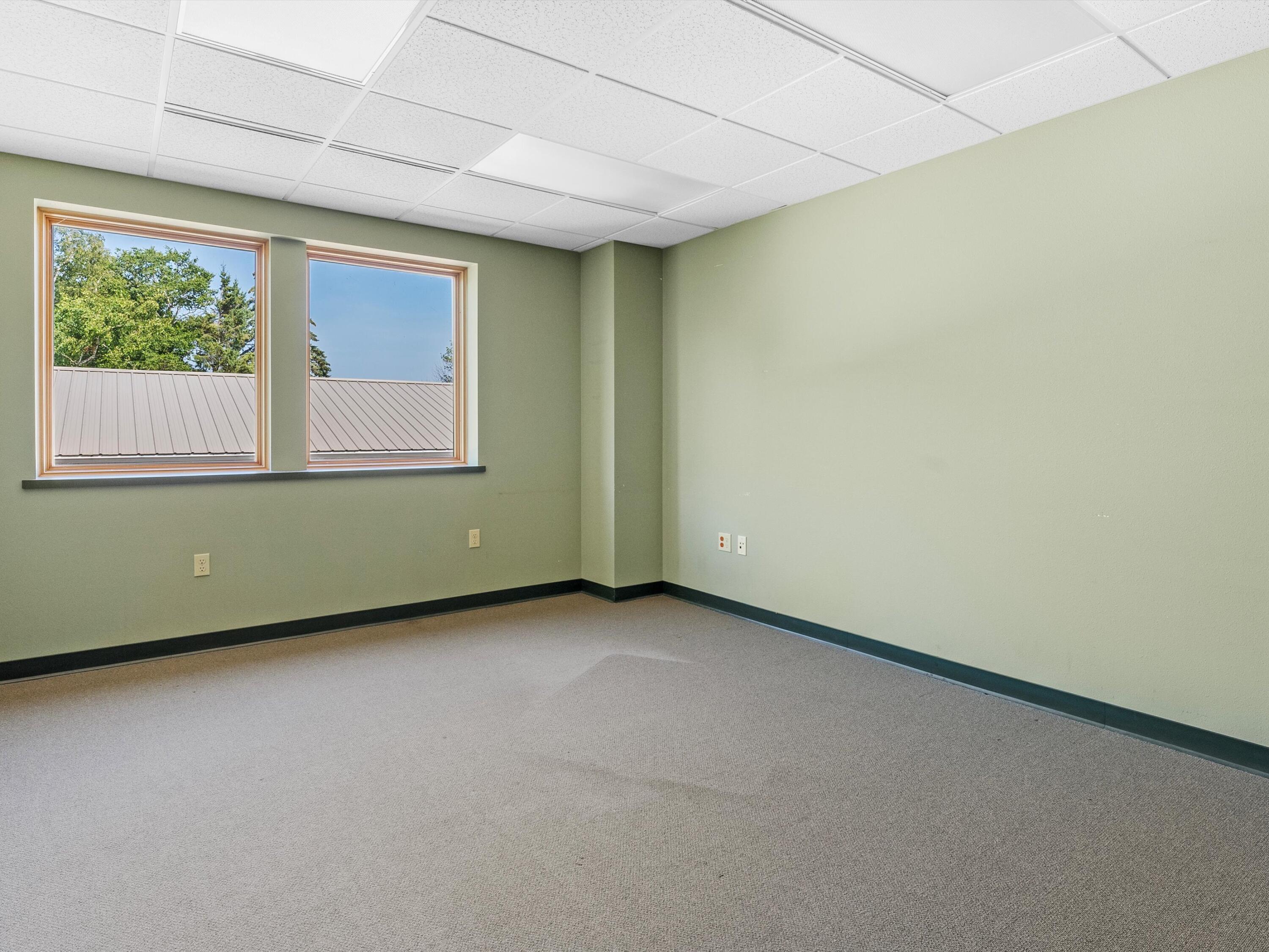 Two Rivers, Wisconsin 54241, United States, ,Commercial,Active,9729