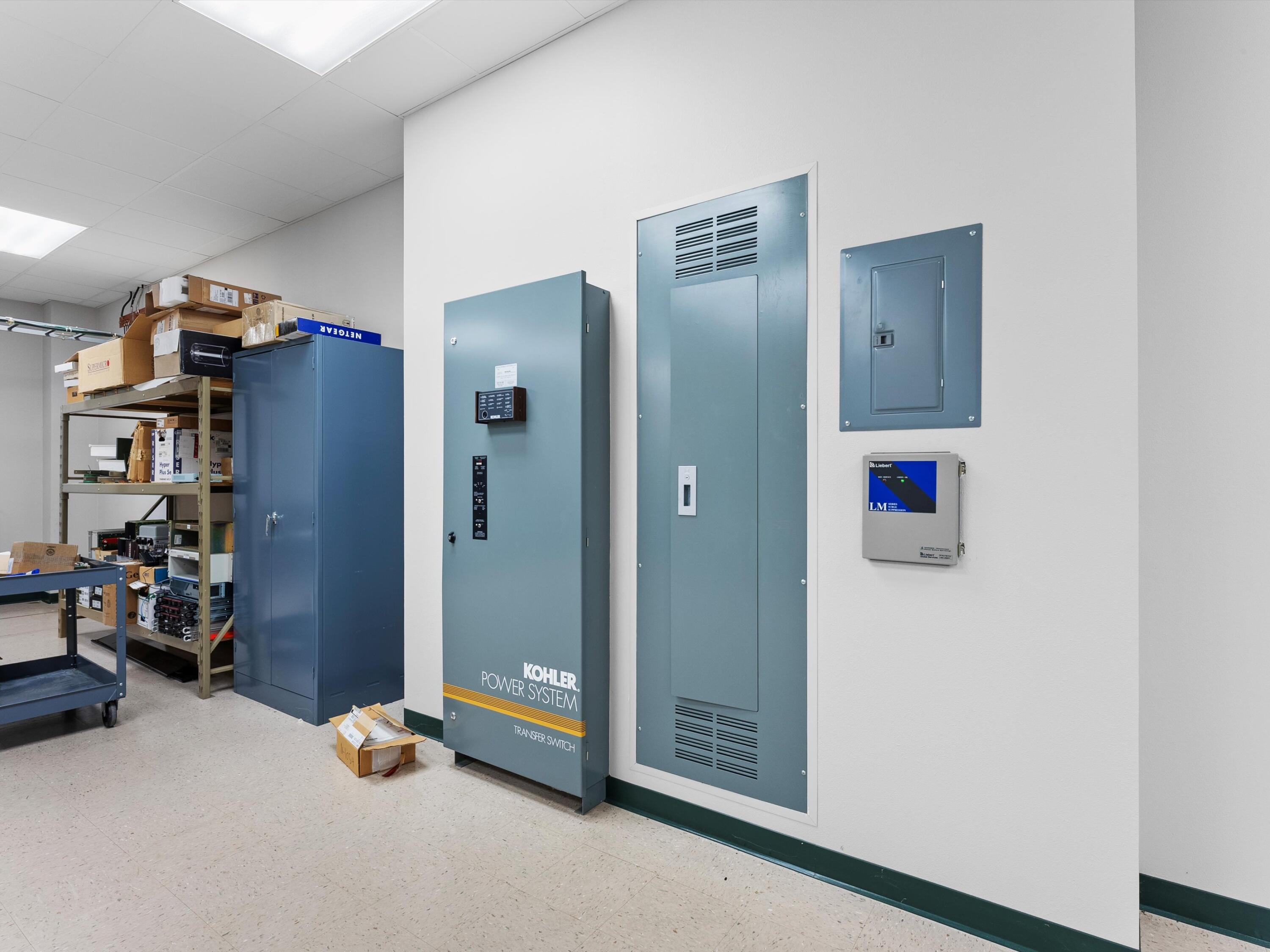 Two Rivers, Wisconsin 54241, United States, ,Commercial,Active,9729