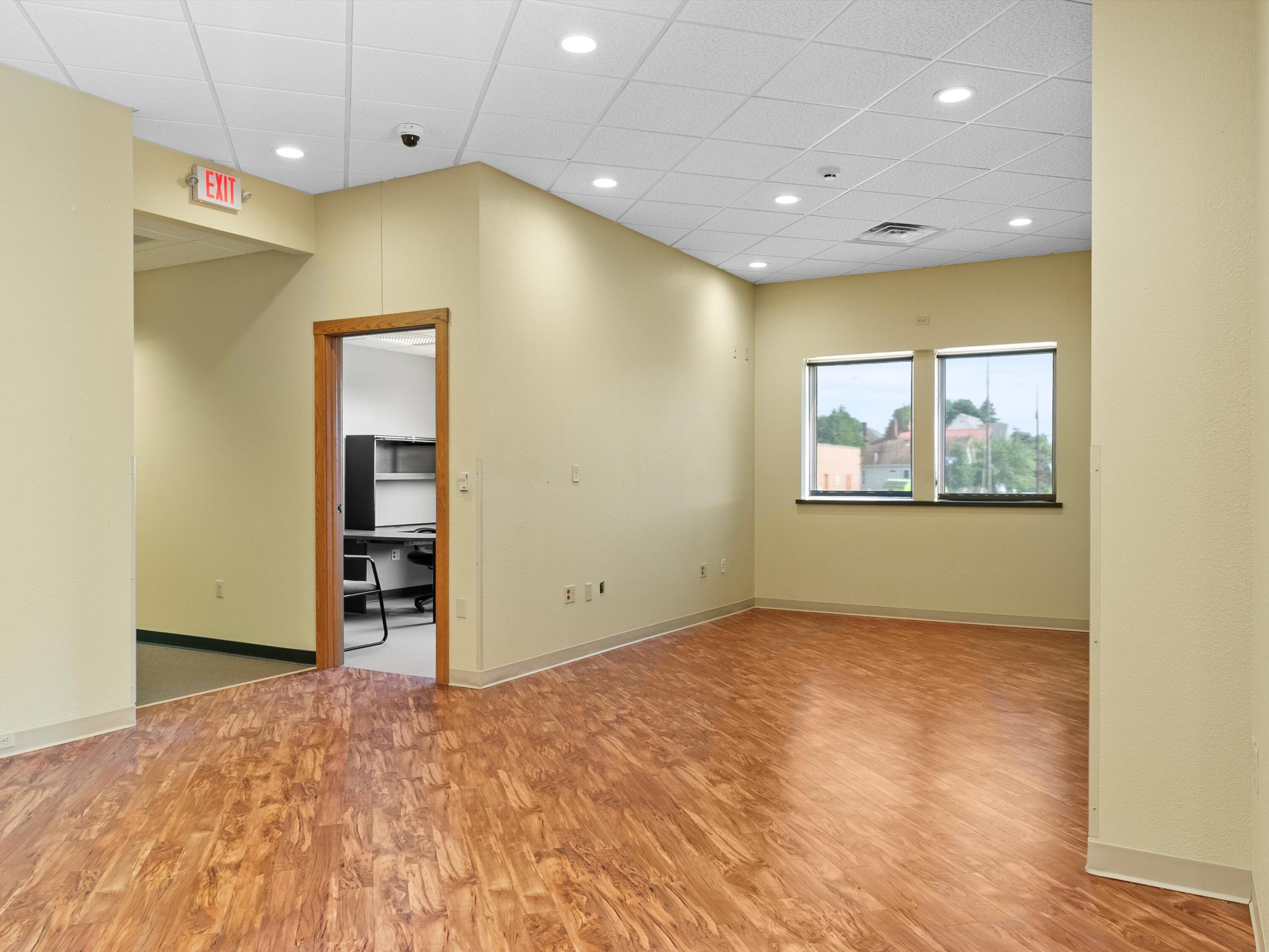 Two Rivers, Wisconsin 54241, United States, ,Commercial,Active,9729