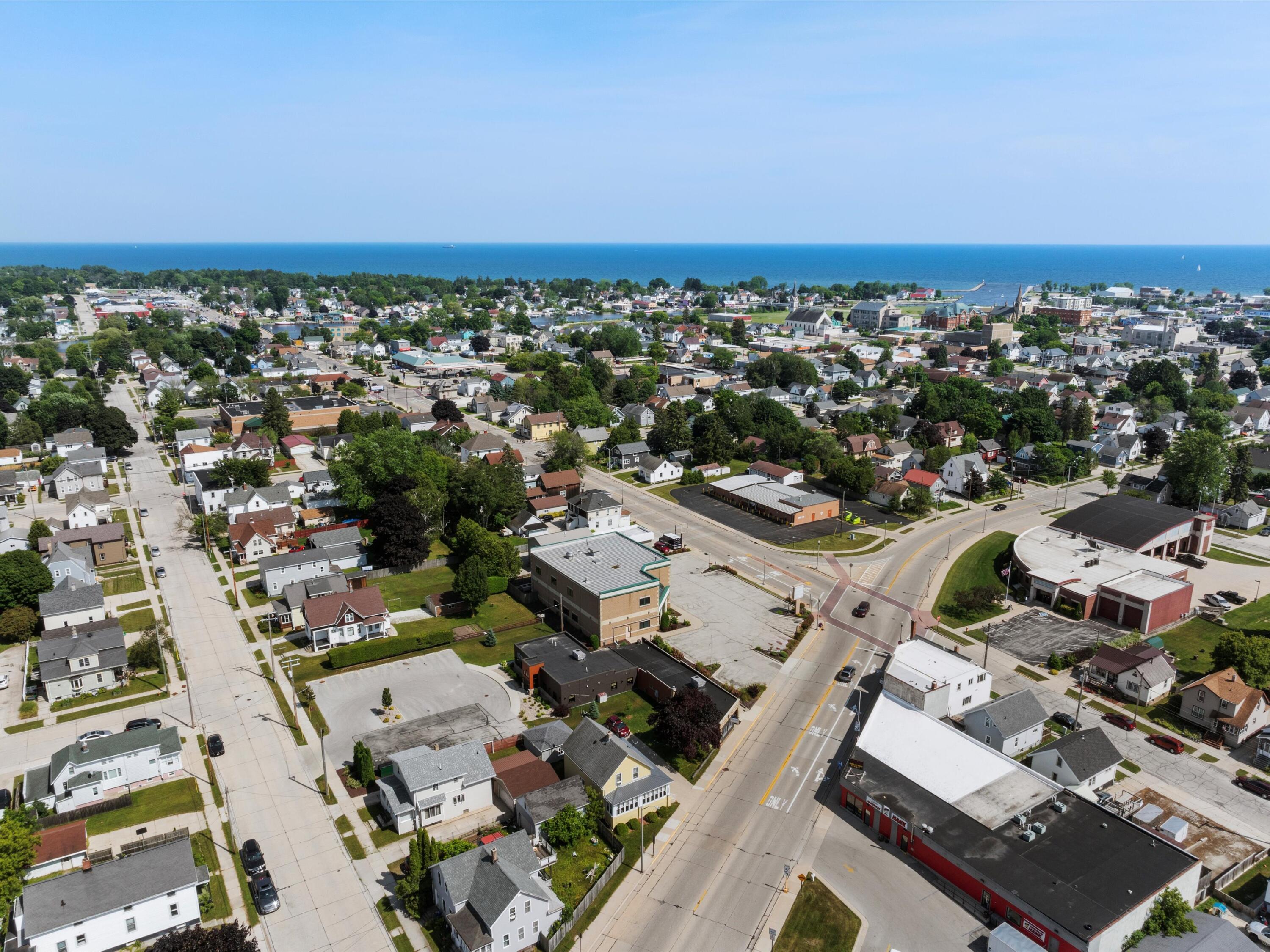 Two Rivers, Wisconsin 54241, United States, ,Commercial,Active,9729