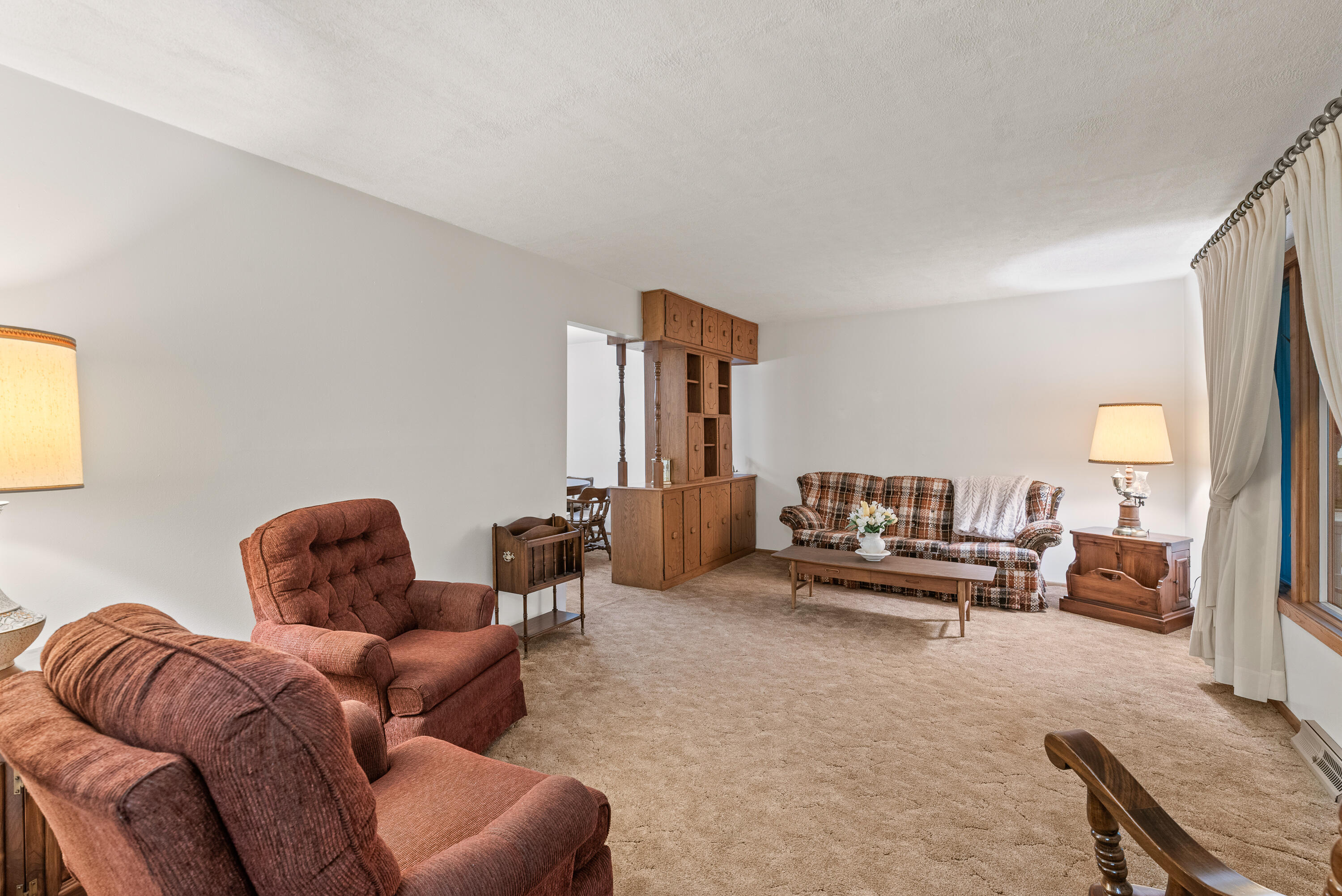 Port Washington, Wisconsin 53074, United States, 4 Bedrooms Bedrooms, ,2 BathroomsBathrooms,Residential,Pending,142124