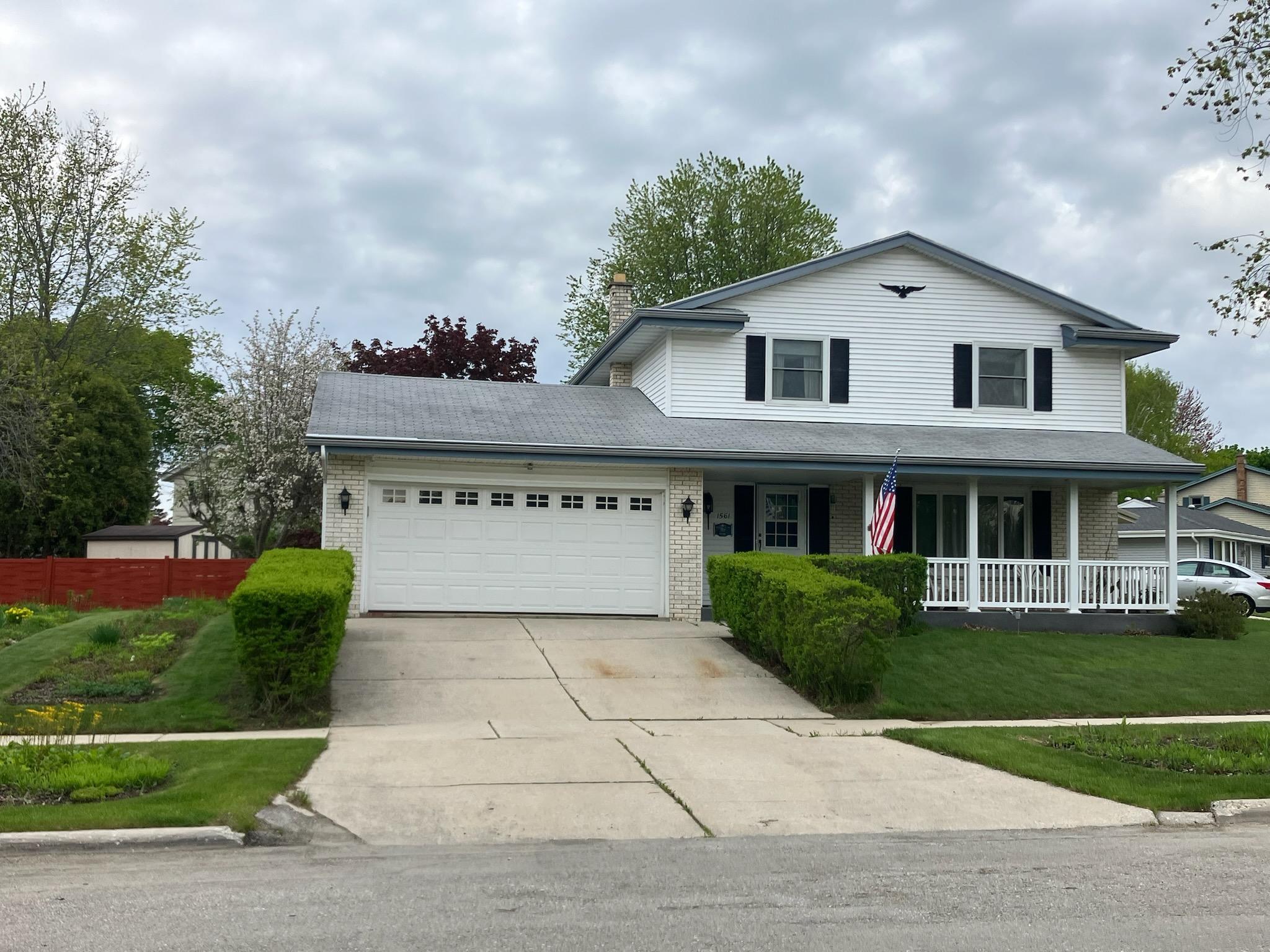 Port Washington, Wisconsin 53074, United States, 4 Bedrooms Bedrooms, ,2 BathroomsBathrooms,Residential,Pending,142124