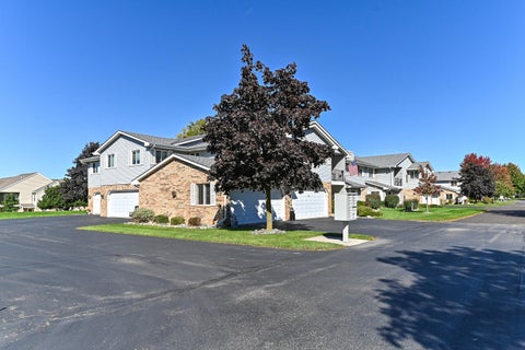 Photo of 1123 N Sunnyslope Dr, Mount Pleasant, WI 53406 (MLS # 1983474)