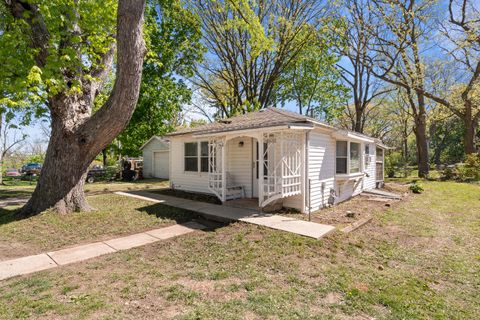 Photo of N6566 Elder Rd, Richmond, WI 53115 (MLS # 1962839)