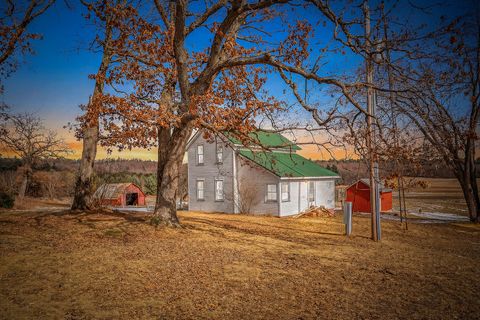 Photo of 4364 Bedford Rd, Little Falls, WI 54656 (MLS # 1952610)