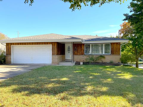 Photo of 4602 N 118th St, Wauwatosa, WI 53225 (MLS # 1939604)