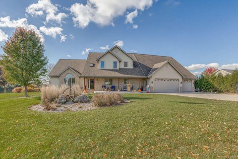 Photo of N558 Schroeter Dr, Sherman, WI 53075 (MLS # 1941555)