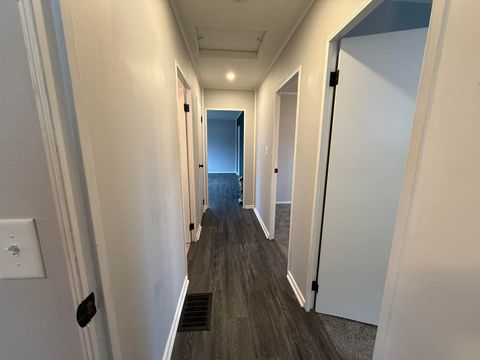 Photo of 6725 Verona Ct, Milwaukee, WI 53219 (MLS # 1961788)