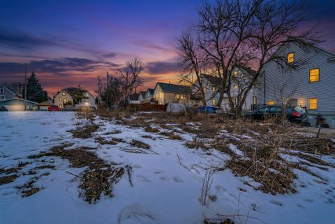 Photo of 1917 S 19th St, Milwaukee, WI 53204 (MLS # 1950366)